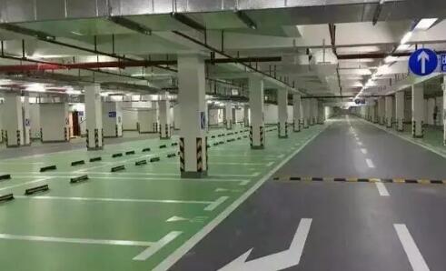 蘇州停車(chē)場(chǎng)劃線(xiàn)如何能劃得線(xiàn)條直又好？