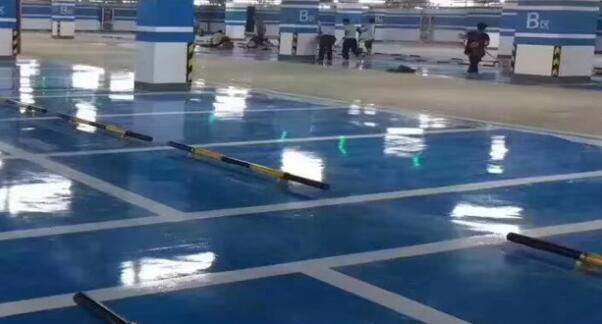 無錫城市停車場進(jìn)行劃線多少錢一米？飛揚(yáng)市政施工價(jià)格是合理的